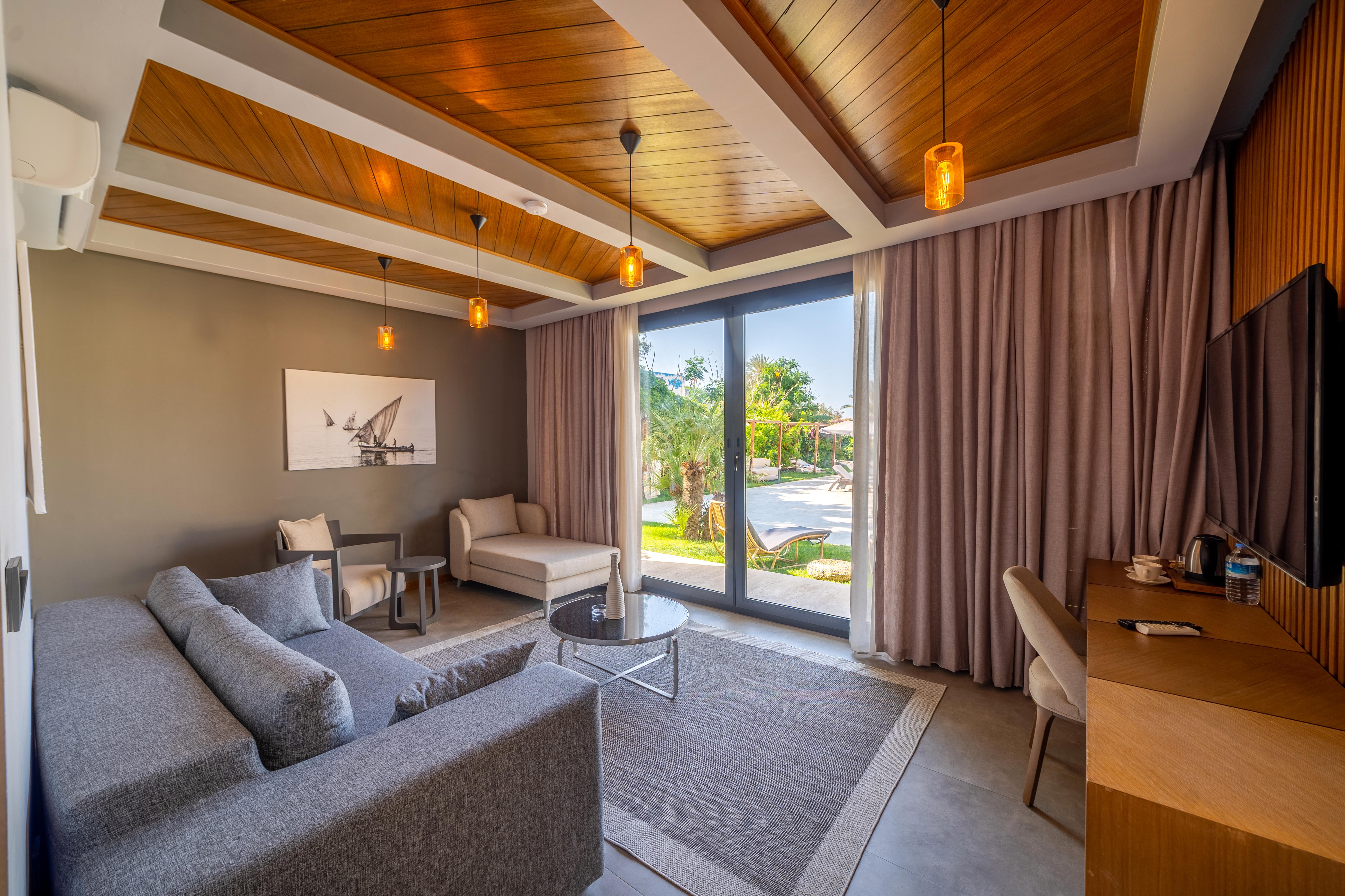 Moyo Luxury Hotel & Beach 博德鲁姆 外观 照片